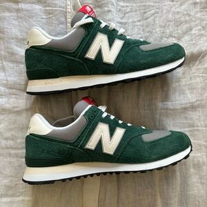 New Balance Green and White Sneakers Classic Athletic Style